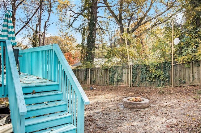 Building Photo - 1316 Plaza Ave SW