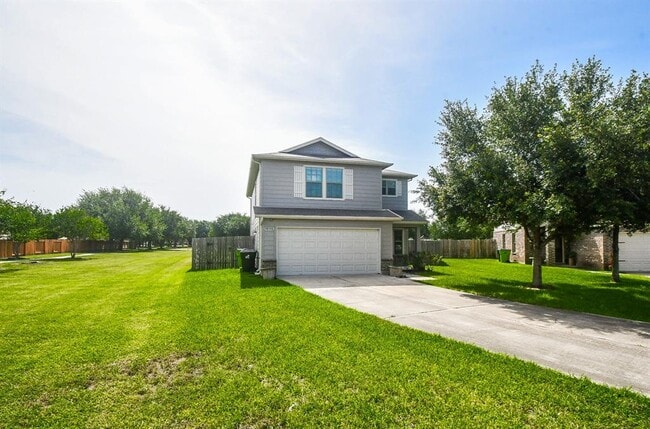 Primary Photo - 1646 Perennial Ln