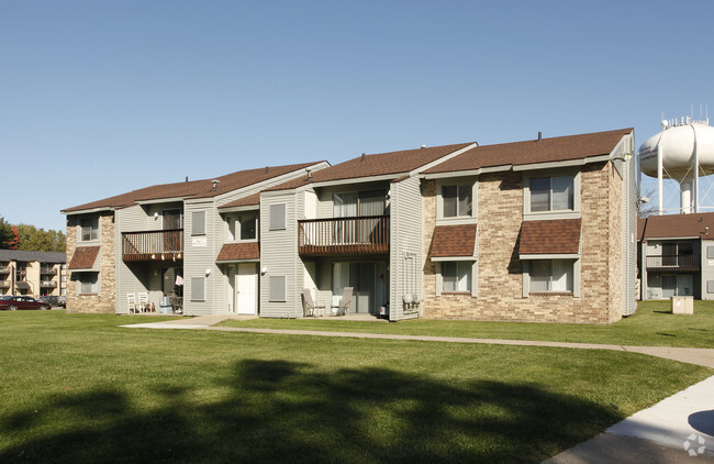 Building Photo - Stratford Square Apartments