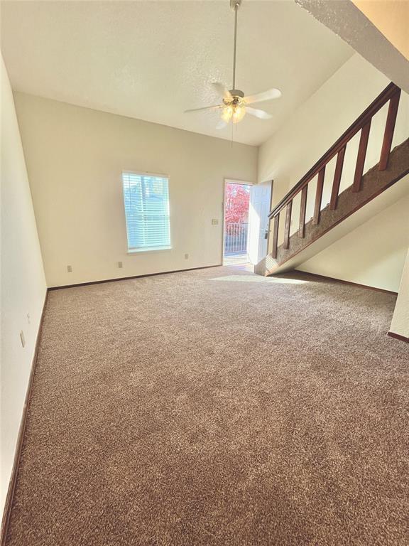 Building Photo - 1901 E Lindsey St