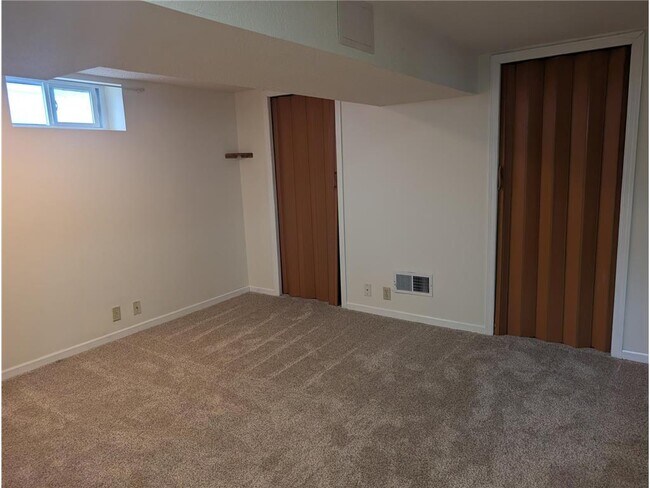 Building Photo - 5027 6th St NE