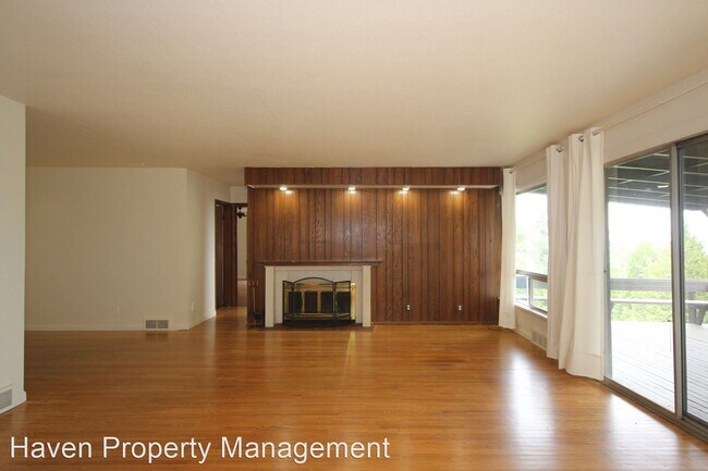 Building Photo - 2 br, 1.5 bath House - 10831 Aqua Way S Un...