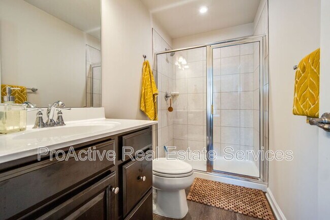 Building Photo - 317 Capeside Ct