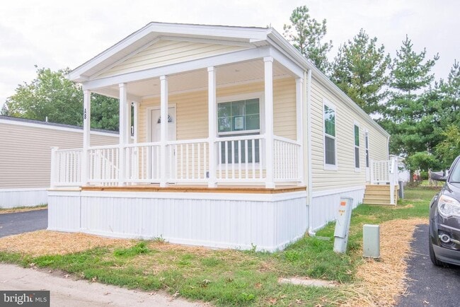 Primary Photo - 1679 S State St