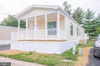 Building Photo - 1679 S State St