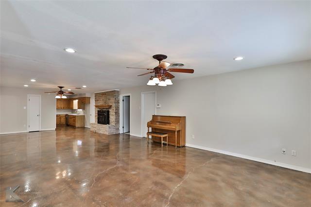 Building Photo - 2310 Glenwood Dr