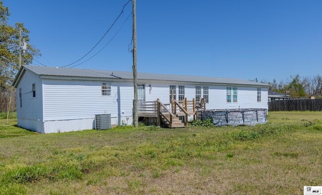 Building Photo - 205 Par Rd 2226