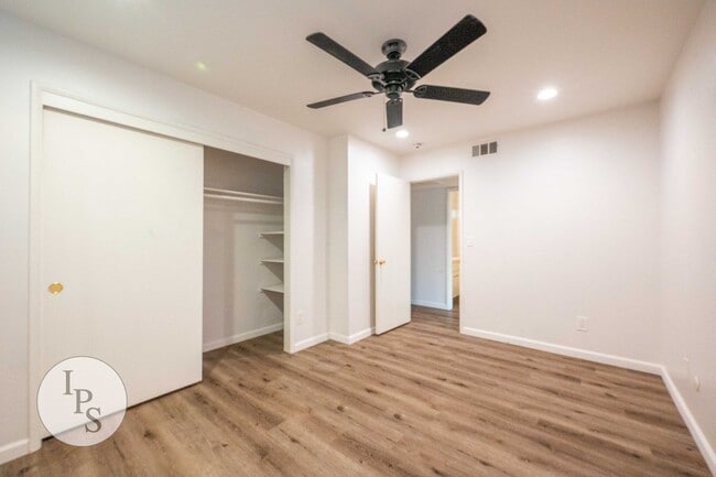Building Photo - Fresno Eastside Home, 3BR/2BA, Modern Upgr...