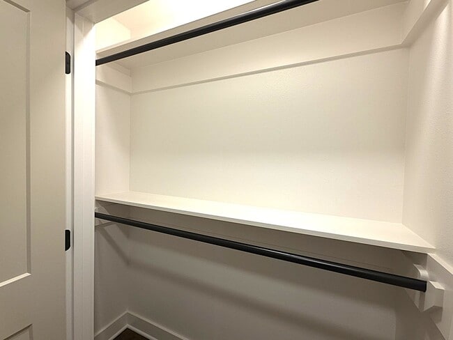 Building Photo - Lease this fully remodeled sanctuary – where modern luxury meets timeless East Texas charm!