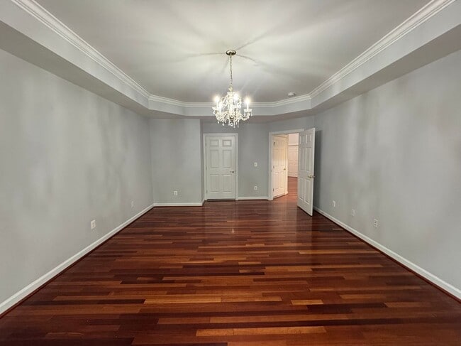 Building Photo - 15028 Gaffney Cir