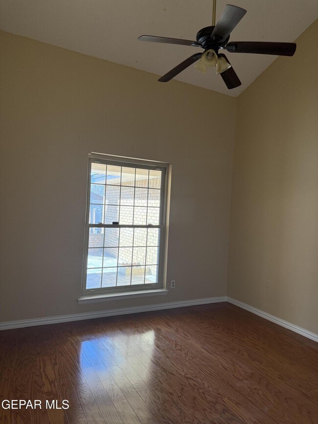 Building Photo - 3245 Nederland Ln