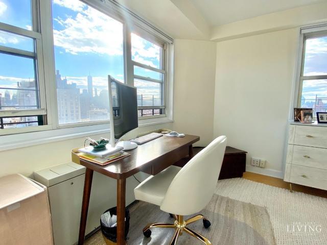 Building Photo - 2 bedroom in NEW YORK NY 10014