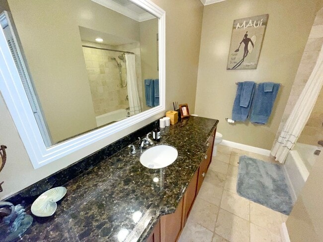 Building Photo - KAI MALU IN WAILEA, LUXURY 3bed/2.5bath Townhome with Wonderful Ocean Views, exquisitely Furnishe...