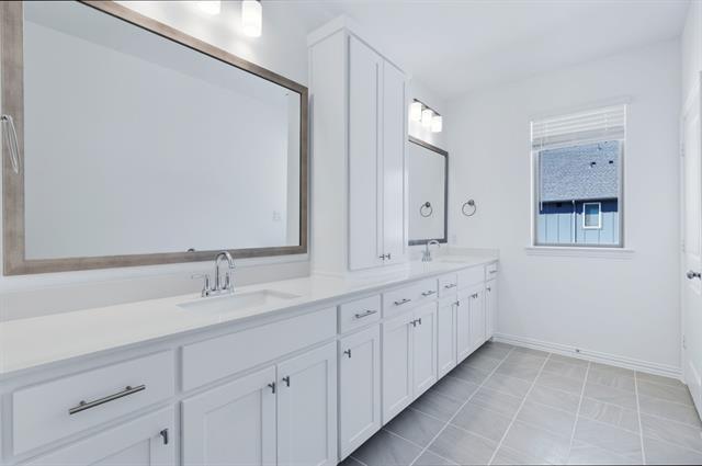Building Photo - 2828 Chisos Red Rd