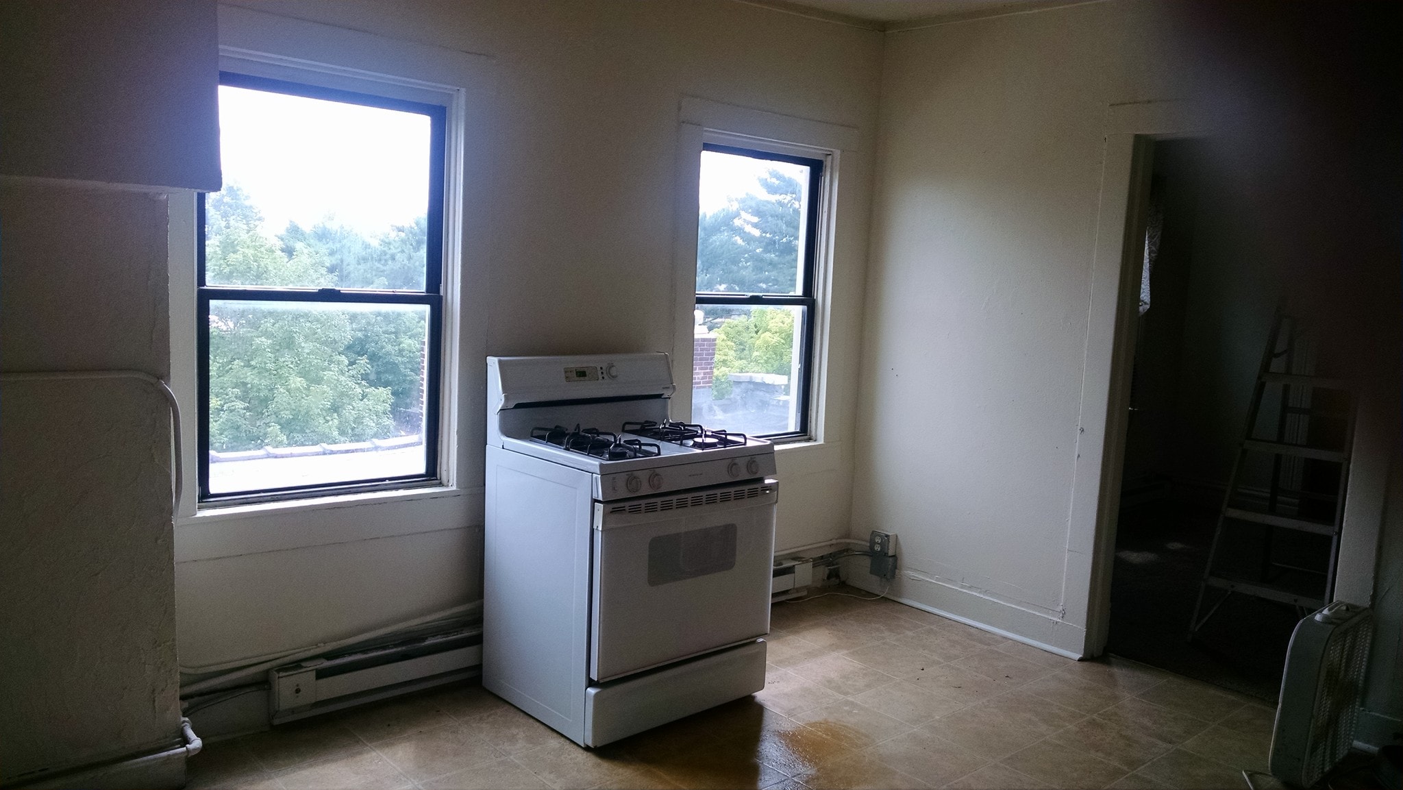 Kitchen - 4256 Nebraska Ave