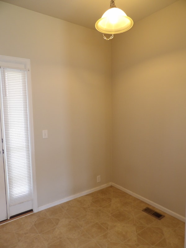 Building Photo - 2163 Squawbush Ridge Grove