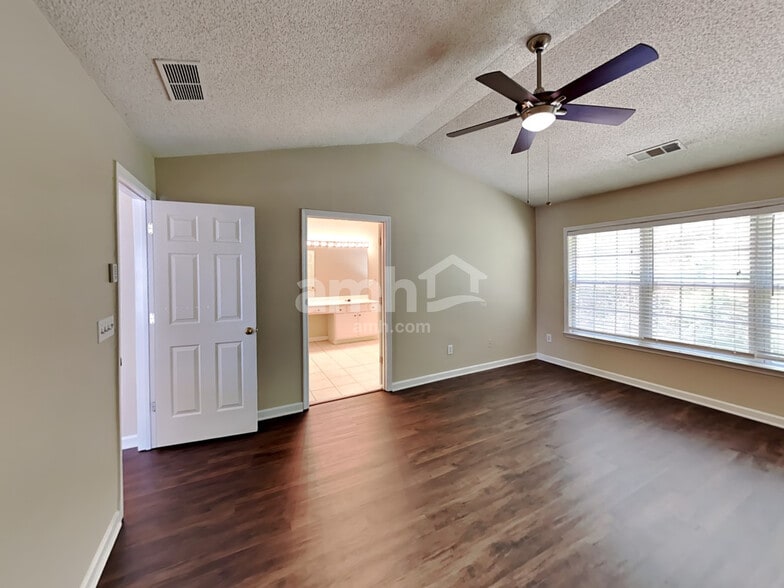 Building Photo - 11515 Bentham Ct