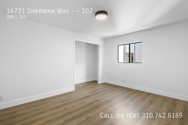 Building Photo - 16731 Sherman Way
