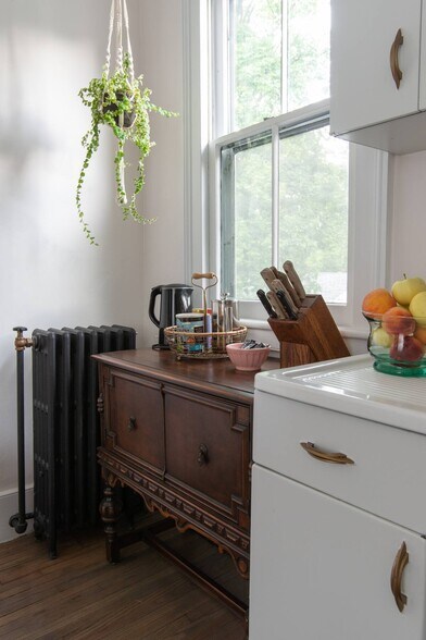 Building Photo - 213 Park Pl