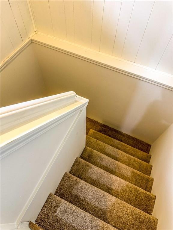 Building Photo - 6485 Carolyn Ct