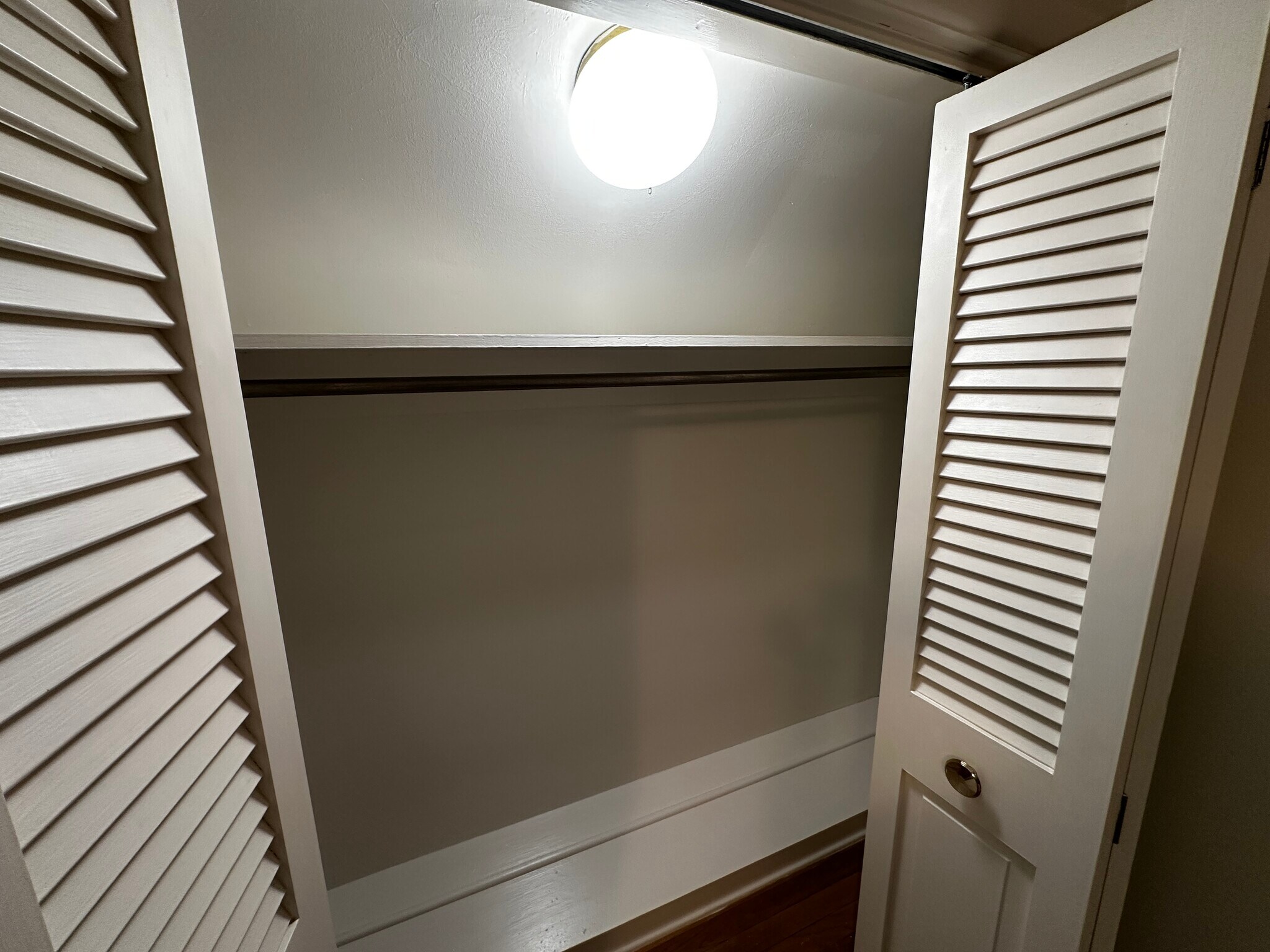 2nd closet in primary - 3030 Hardale Blvd