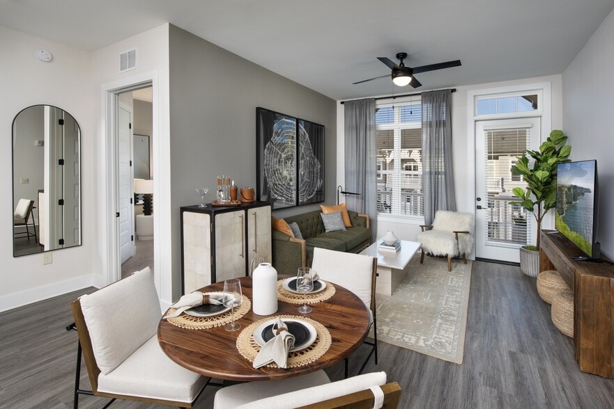 Primary Photo - The Row at Barrett