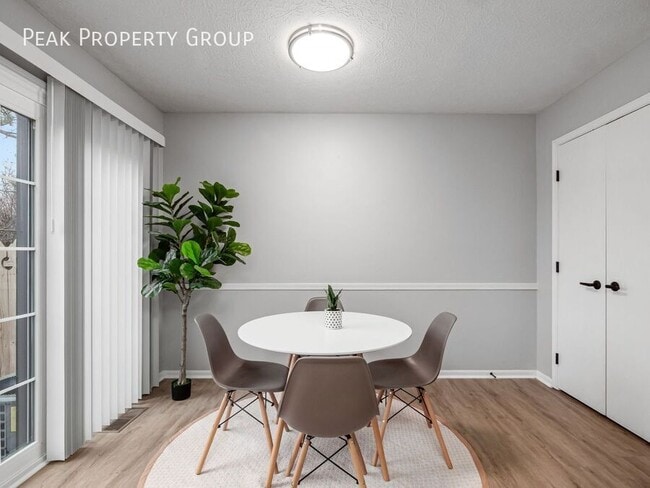 Building Photo - 134 Blakeford Dr