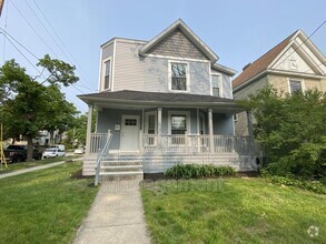 Building Photo - 459 Ethel Ave SE