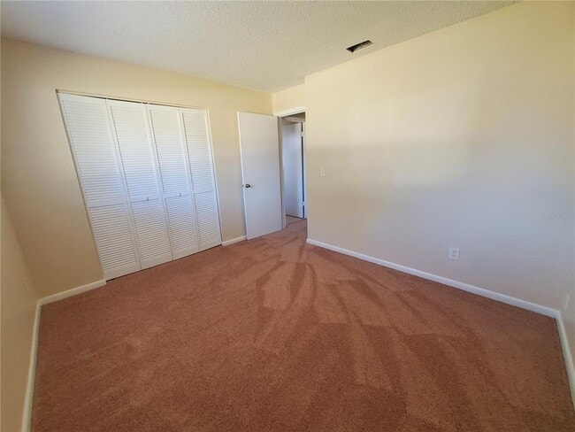 Building Photo - 7 Blairton Ct