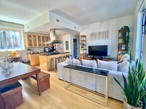 Building Photo - 1 bedroom in NEW YORK NY 10038