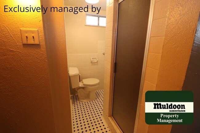 Building Photo - Lovely Sunset Park Rancher with Basement. ...