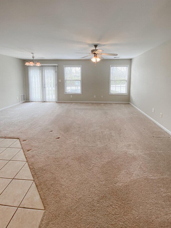 Building Photo - 2221 Reserve Ct