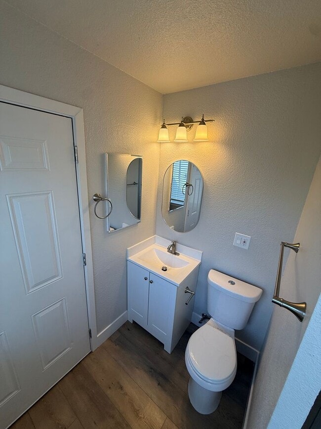 Building Photo - 3 Bed| 2 Bath | 1153 SF | Private Driveway | Single Story | Tenant pays $175 monthly for WS&G