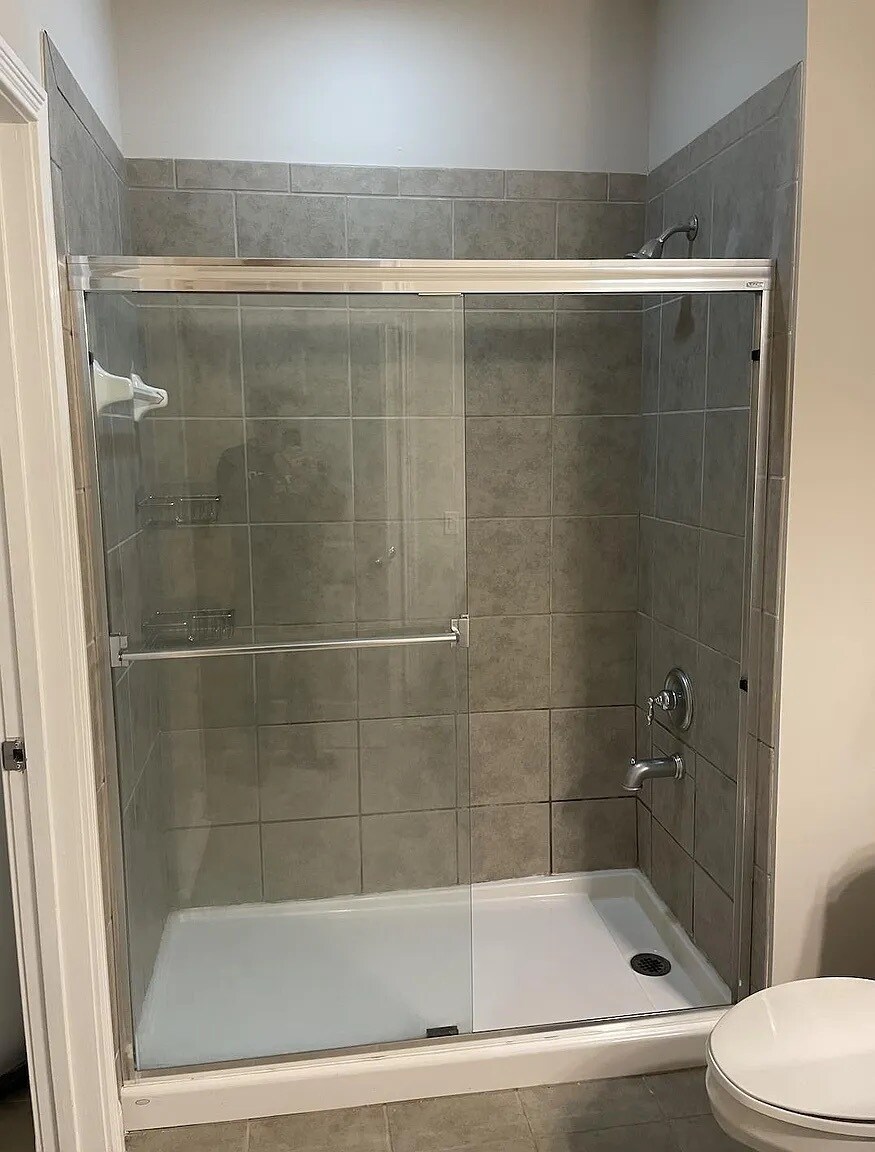 Building Photo - 214 Stetson St