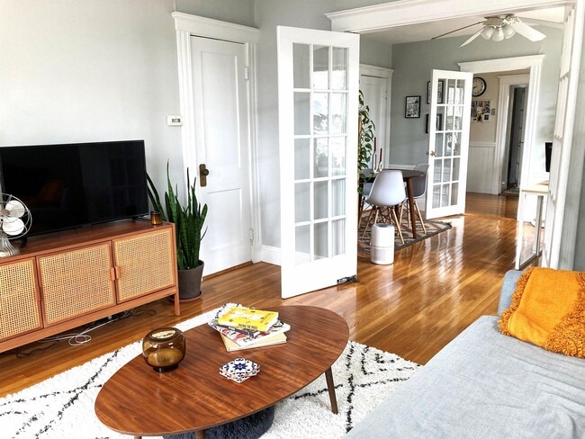 Building Photo - 50 Boylston St