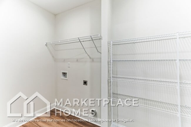 Building Photo - 961 Grayson Ave