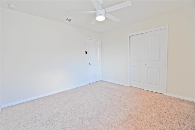 Building Photo - 13700 Sage Grouse Dr