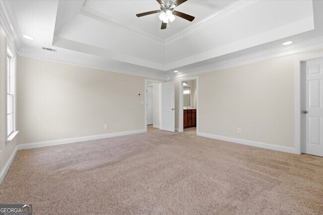Building Photo - 728 Markhams Dr
