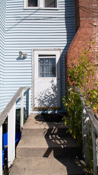 Primary Photo - 2799 Grand Ave