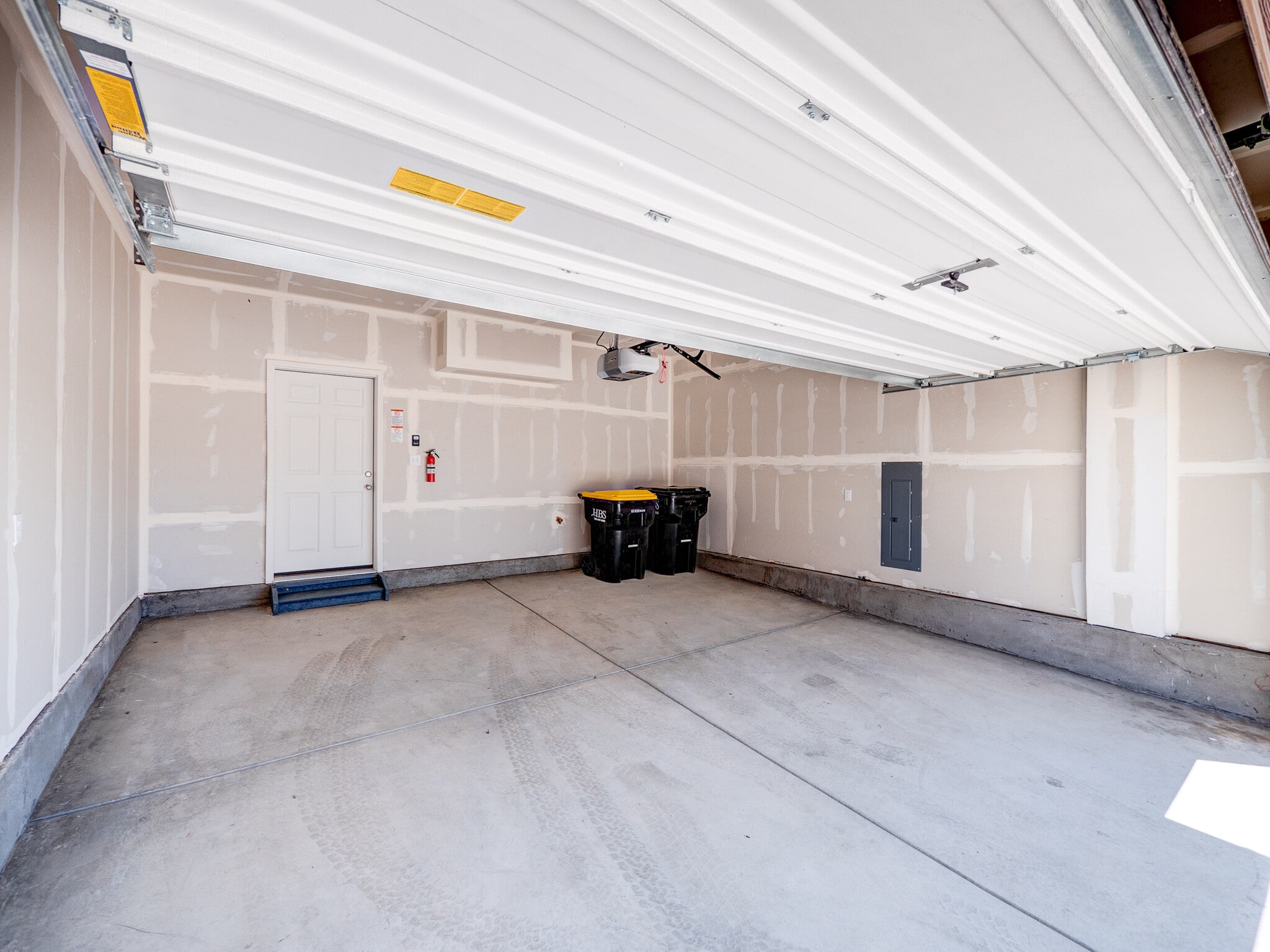 9278 Turlough - Two car garage. - 9278 Turlough Hts