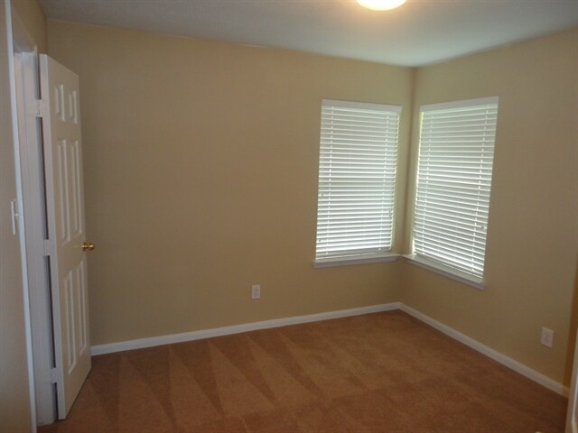 Building Photo - 15 Camber Pine Pl