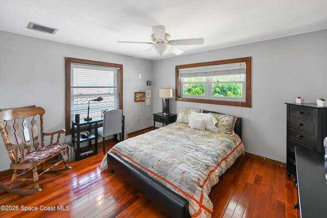 Building Photo - 2230 Sykes Creek Dr