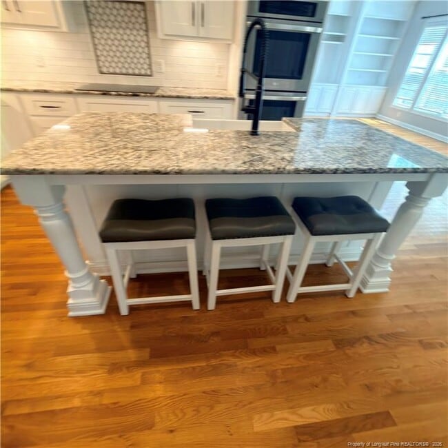 Building Photo - 3686 Linden Rd