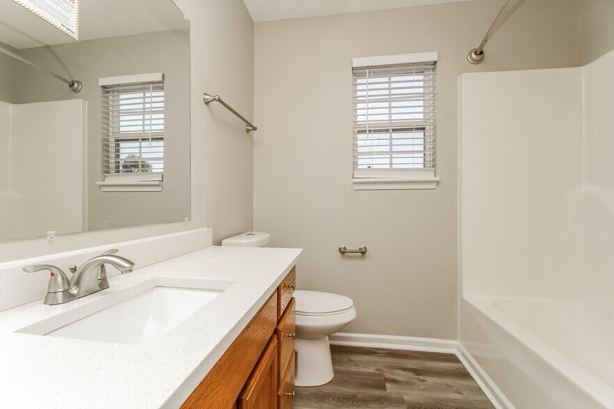 Building Photo - 2644 Dakota Way