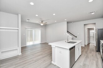 Building Photo - 23823 Cumberland Ridge Dr