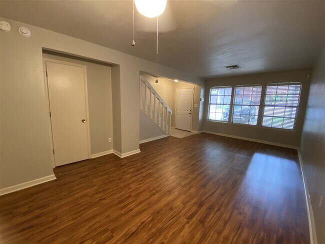 Building Photo - 2265 Green Timbers Trail