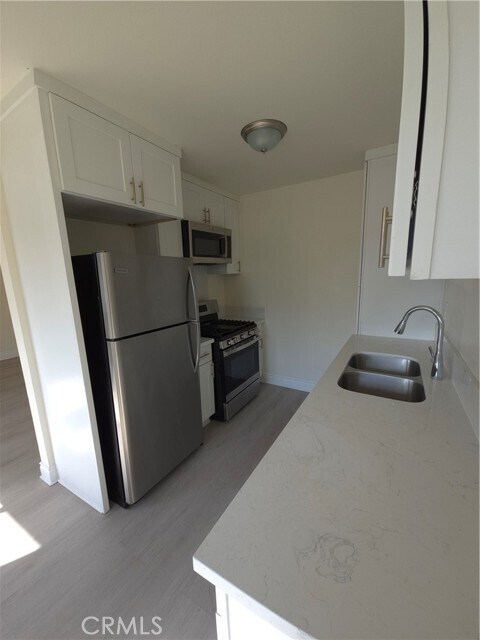 Building Photo - 5333 Hyde St