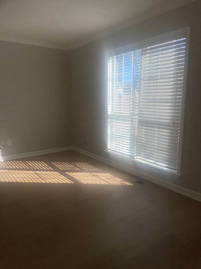 Building Photo - BASEMENT HOME-DOUBLE DECKS-COLUMBIA COUNTY, GOOD SCHOOLS, COVENIENT TO FORT