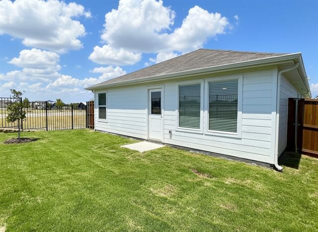 Building Photo - 3185 Campeiro Ave