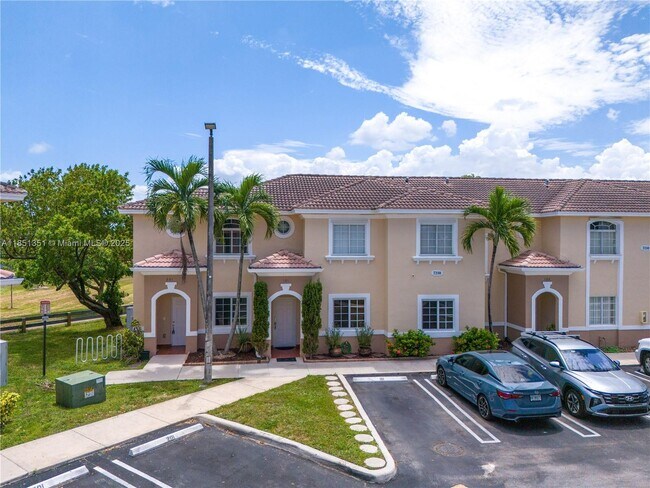 Building Photo - 7210 NW 174th Terrace